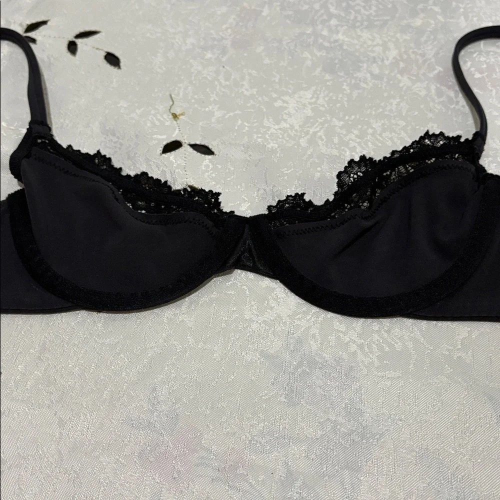 SKIMS FITS EVERYBODY LACE UNLINED SCOOP BRA - Picture 6 of 7